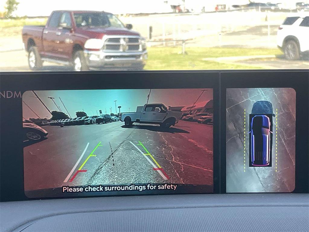 new 2025 Lincoln Navigator car, priced at $100,230