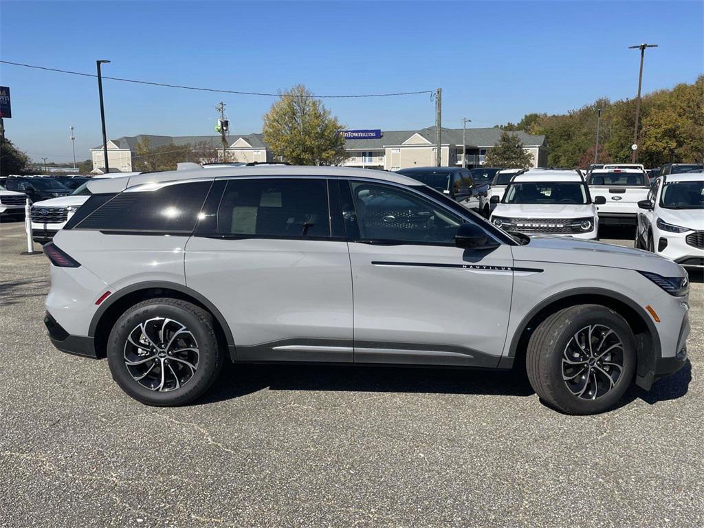 new 2026 Lincoln Nautilus car, priced at $54,100