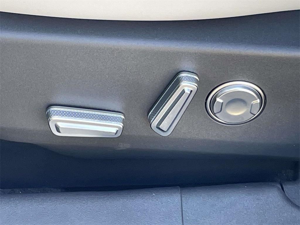 new 2026 Lincoln Nautilus car, priced at $54,100