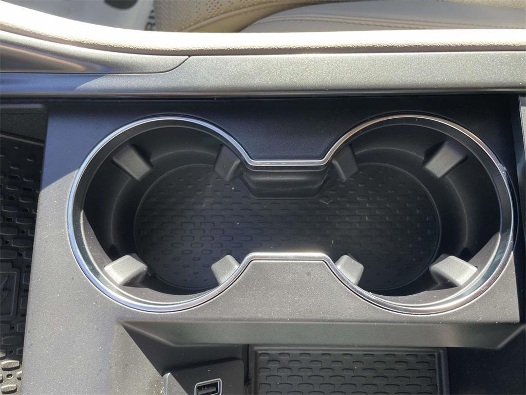 new 2025 Lincoln Nautilus car, priced at $59,211