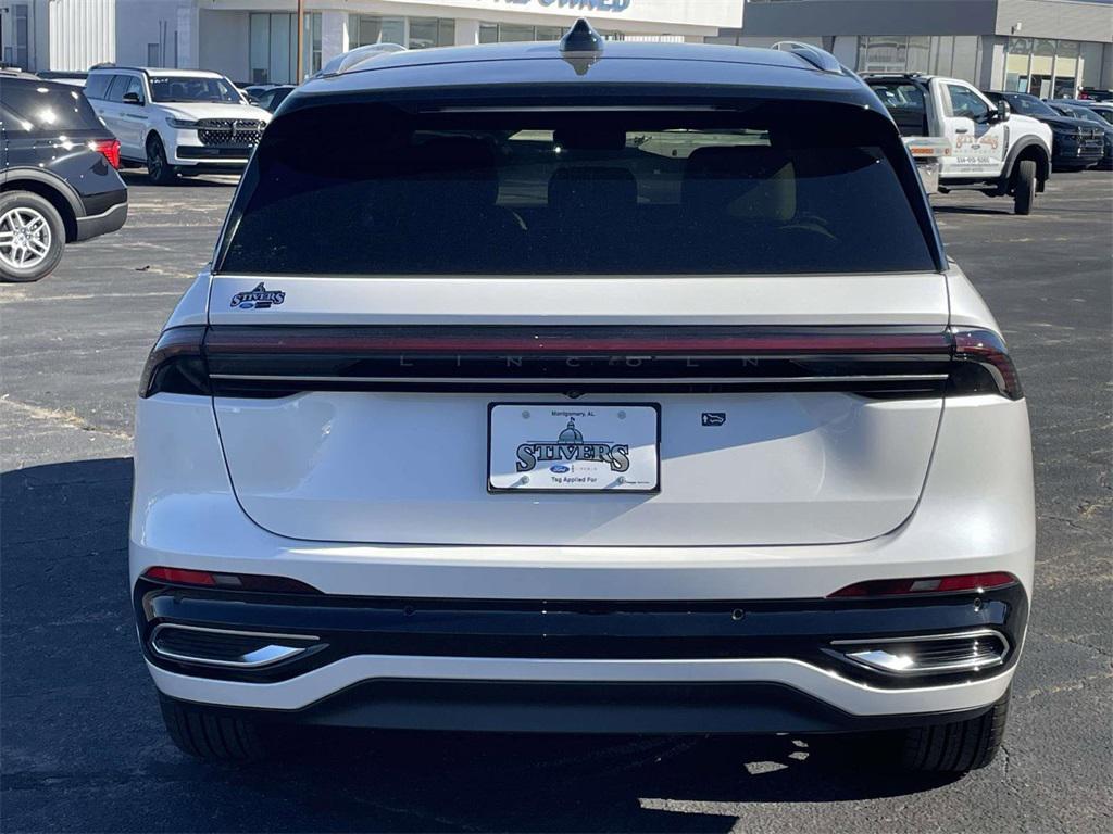 new 2025 Lincoln Nautilus car, priced at $59,211