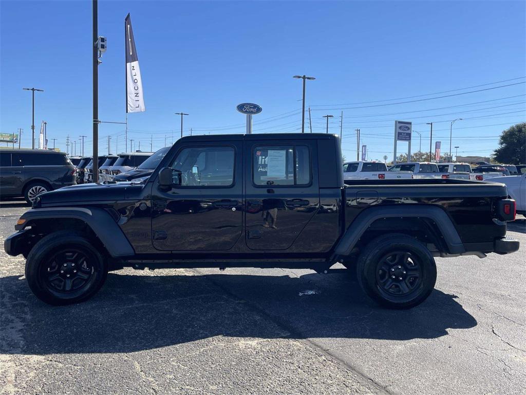 used 2023 Jeep Gladiator car, priced at $28,993