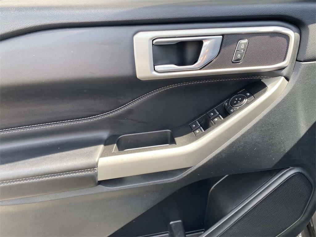 used 2022 Ford Explorer car, priced at $24,864