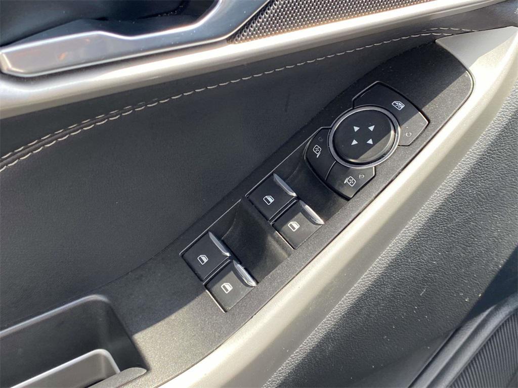 used 2022 Ford Explorer car, priced at $24,864