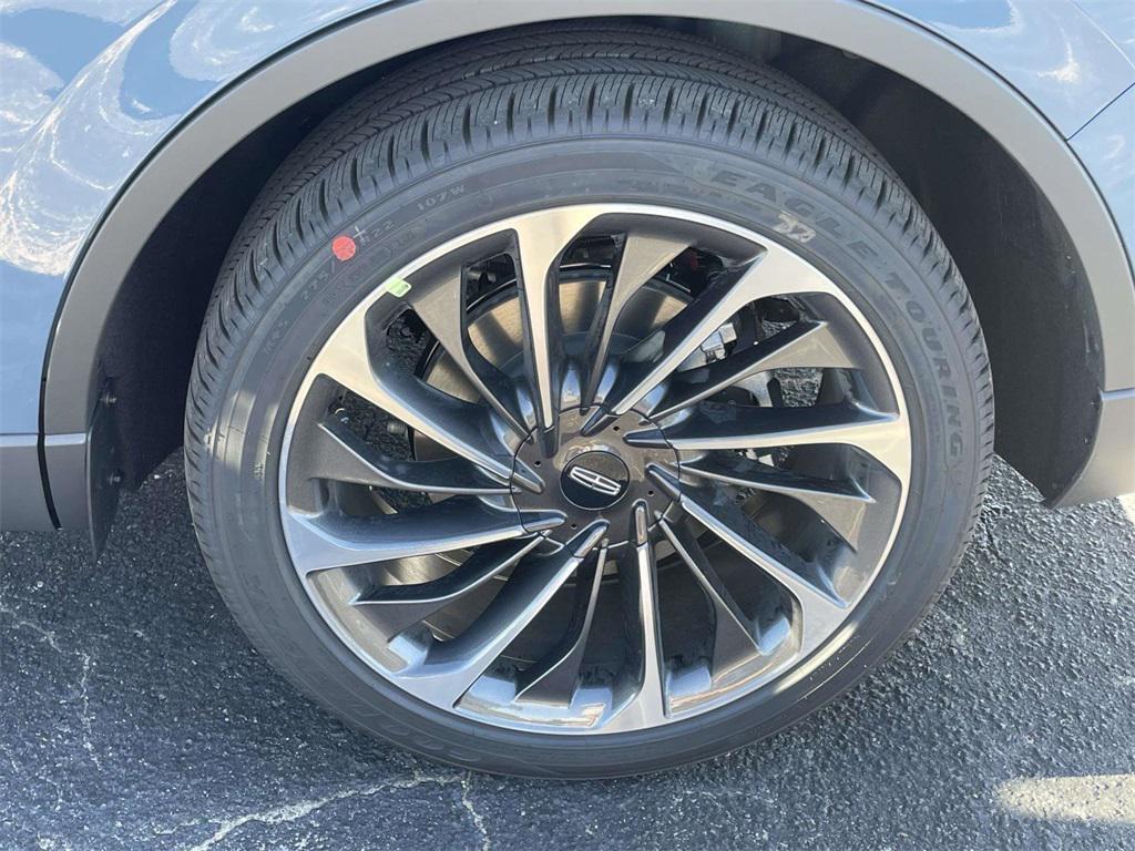 new 2025 Lincoln Aviator car, priced at $65,006