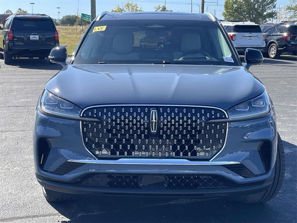 new 2025 Lincoln Aviator car, priced at $65,006