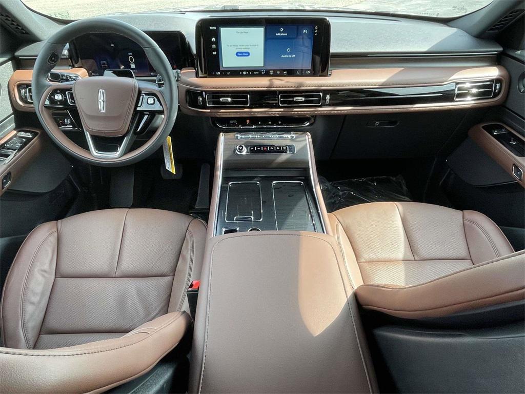new 2025 Lincoln Aviator car, priced at $57,134