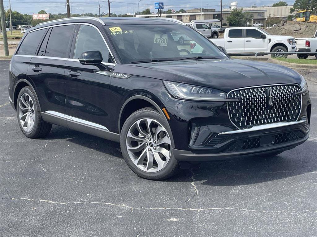 new 2025 Lincoln Aviator car, priced at $57,134