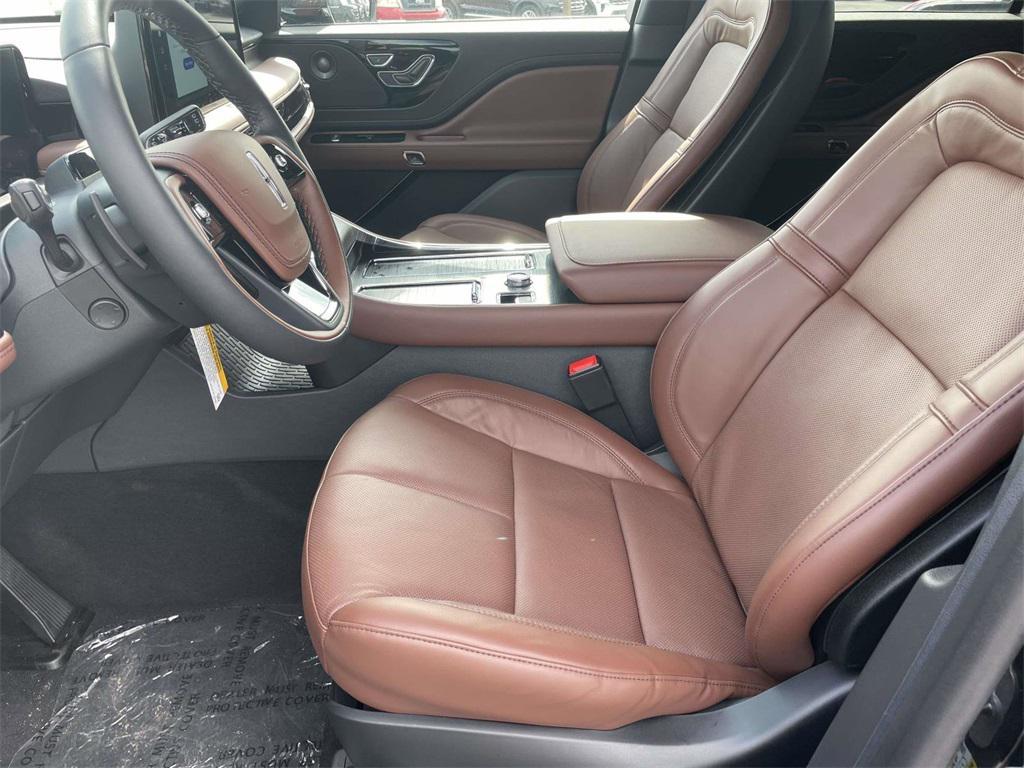 new 2025 Lincoln Aviator car, priced at $57,134
