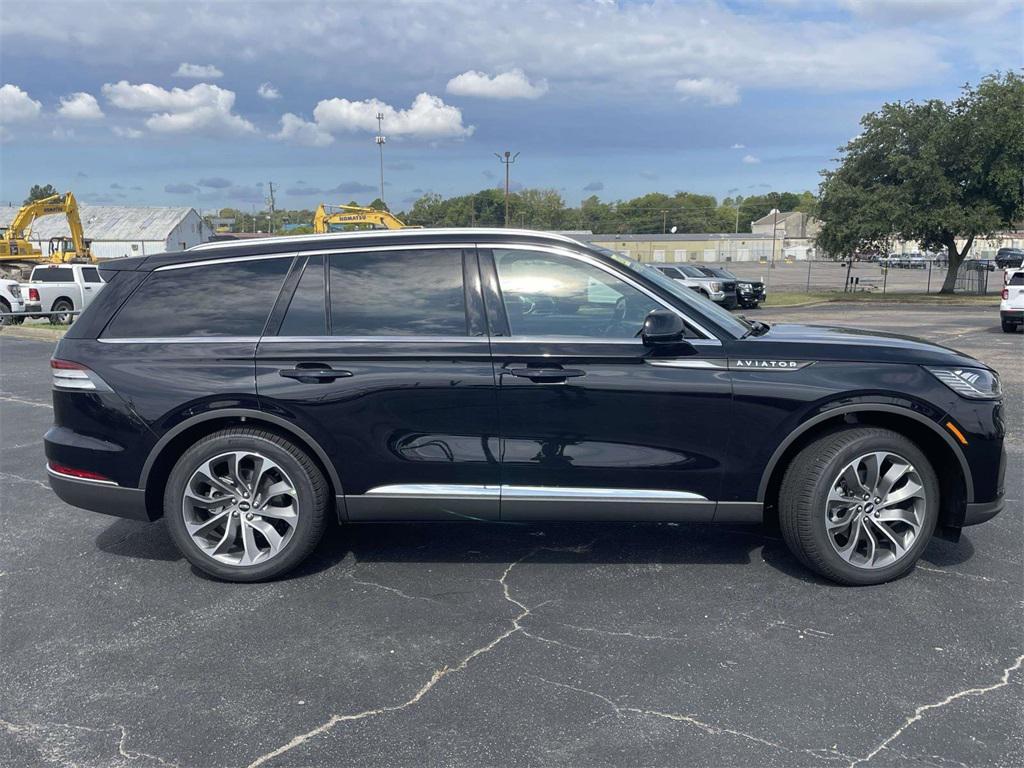 new 2025 Lincoln Aviator car, priced at $57,134