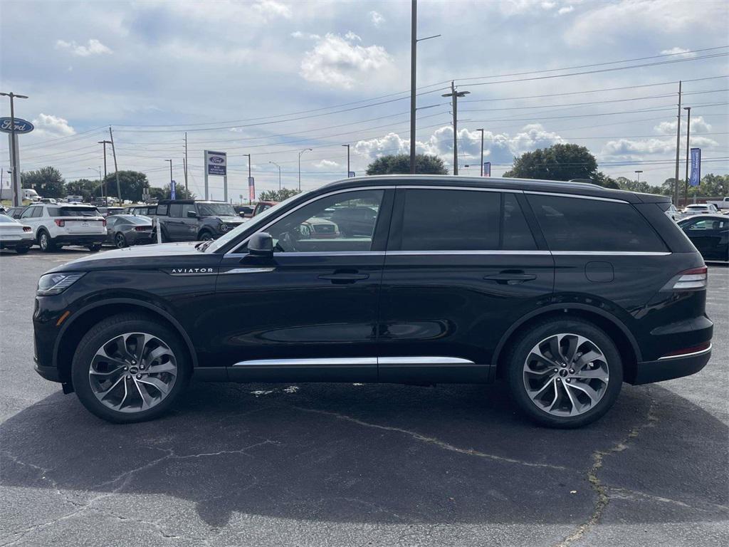 new 2025 Lincoln Aviator car, priced at $57,134