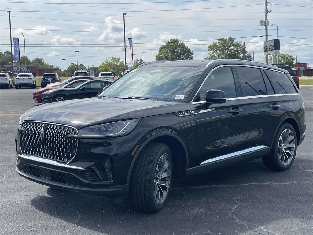 new 2025 Lincoln Aviator car, priced at $57,134