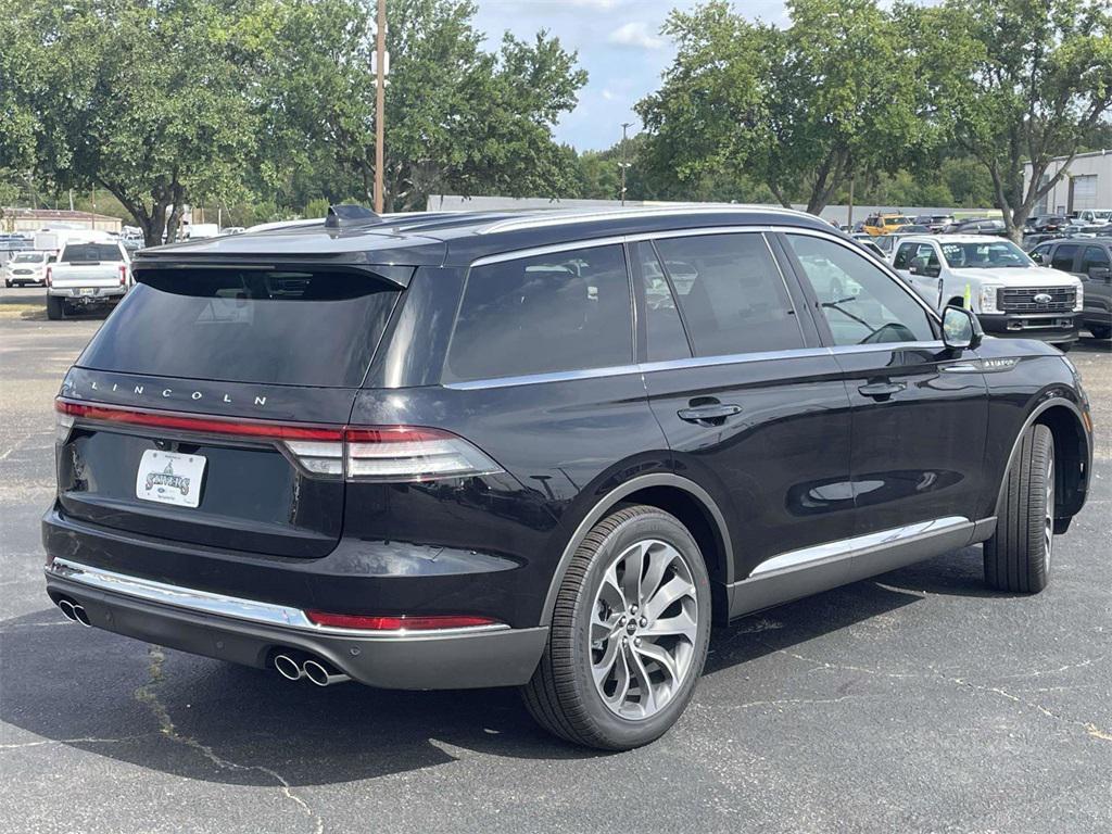 new 2025 Lincoln Aviator car, priced at $57,134