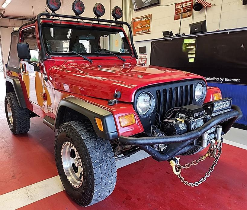 used 2001 Jeep Wrangler car, priced at $9,195