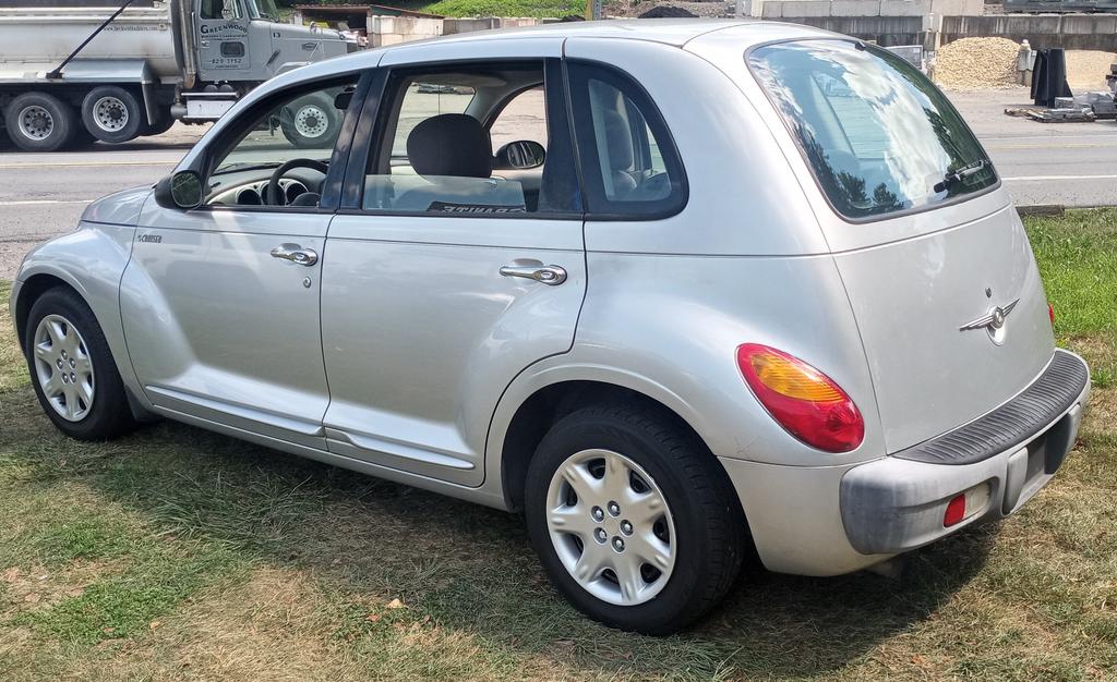 used 2002 Chrysler PT Cruiser car, priced at $2,995