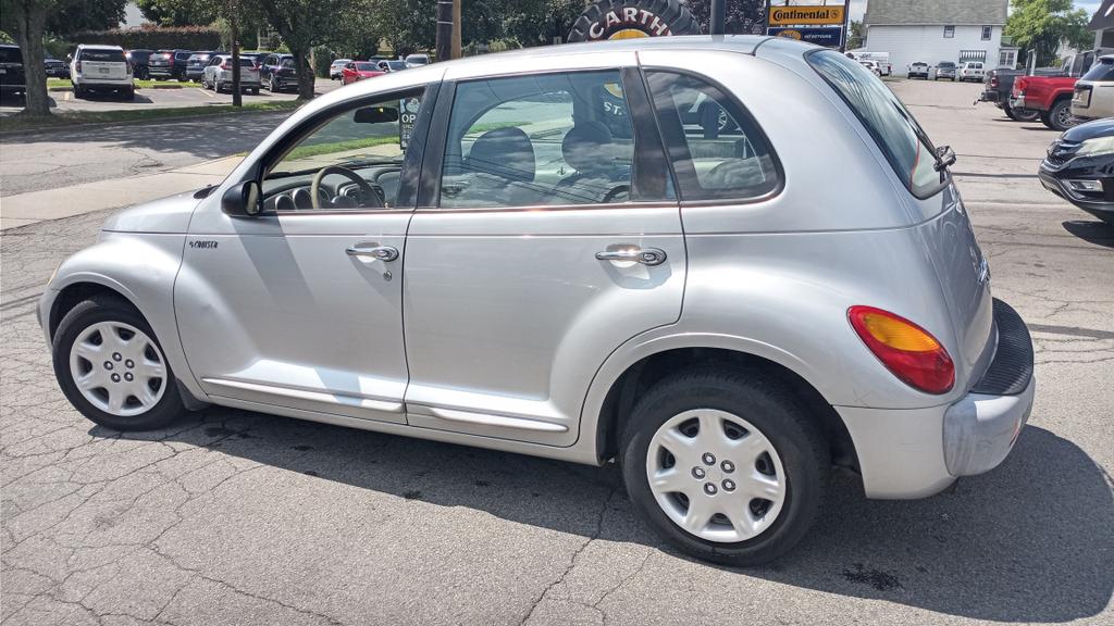 used 2002 Chrysler PT Cruiser car, priced at $2,995