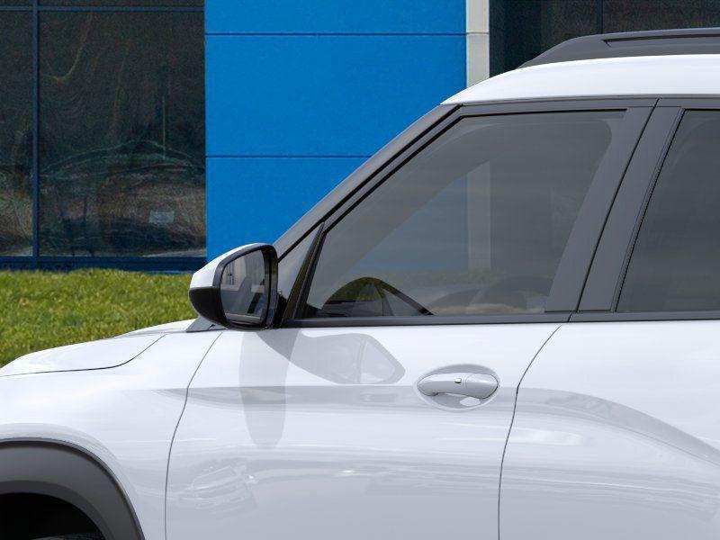 new 2025 Chevrolet TrailBlazer car, priced at $27,535