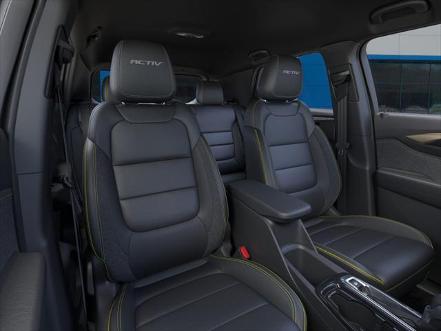 new 2025 Chevrolet TrailBlazer car, priced at $28,035