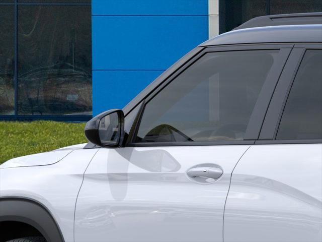 new 2025 Chevrolet TrailBlazer car, priced at $29,230