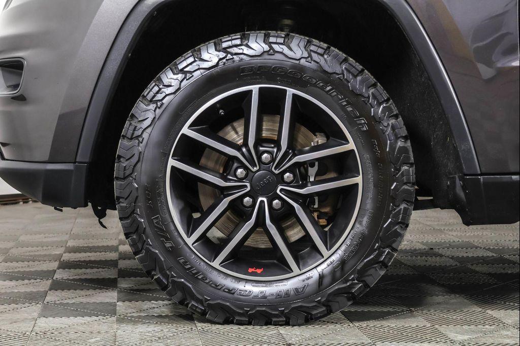 used 2019 Jeep Grand Cherokee car, priced at $21,849