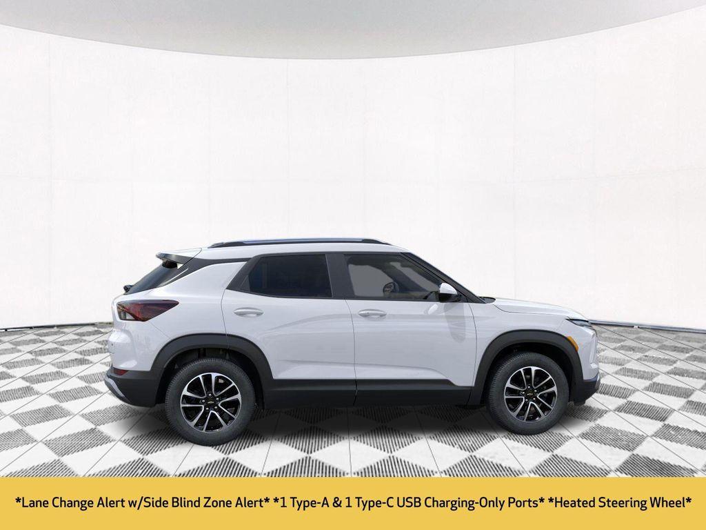 new 2025 Chevrolet TrailBlazer car, priced at $25,330