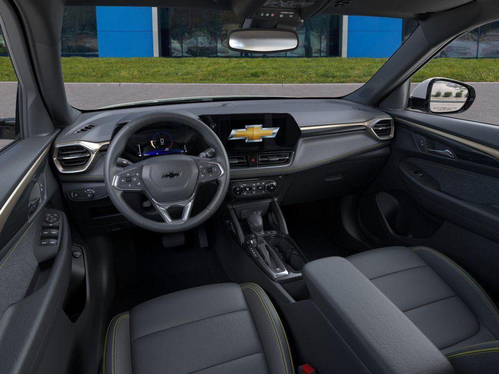 new 2025 Chevrolet TrailBlazer car, priced at $30,680