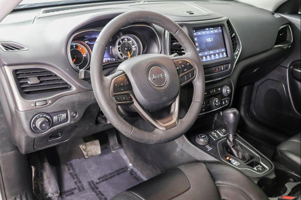 used 2022 Jeep Cherokee car, priced at $23,676
