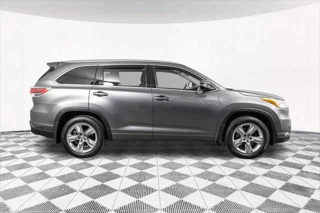 used 2015 Toyota Highlander car, priced at $18,991