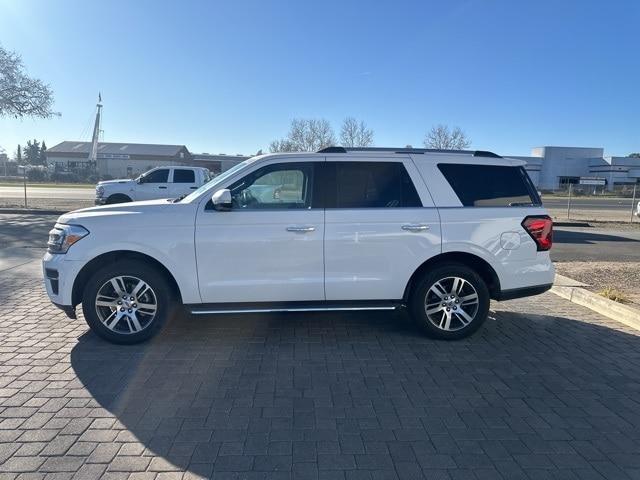 used 2022 Ford Expedition car, priced at $41,565