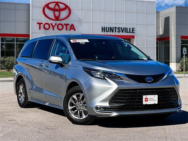 used 2022 Toyota Sienna car, priced at $39,500