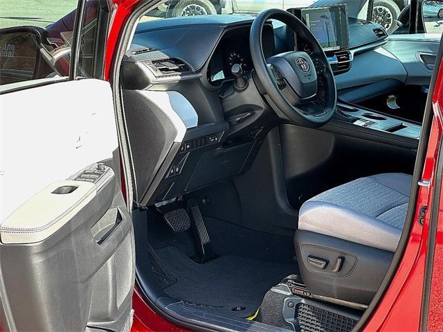 new 2025 Toyota Sienna car, priced at $43,565