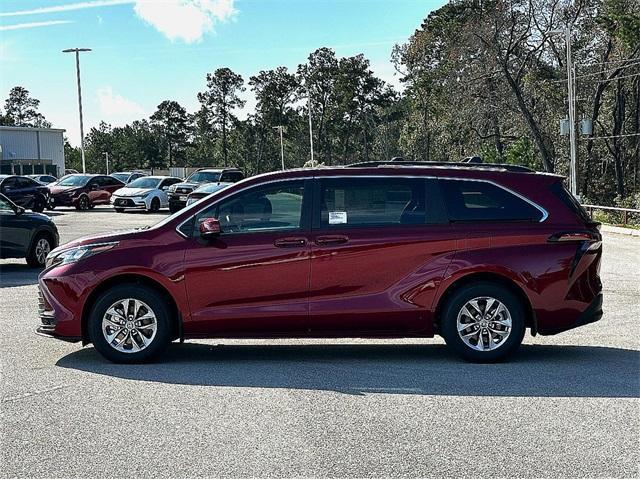 new 2025 Toyota Sienna car, priced at $43,565