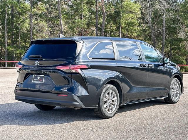 used 2022 Toyota Sienna car, priced at $31,500