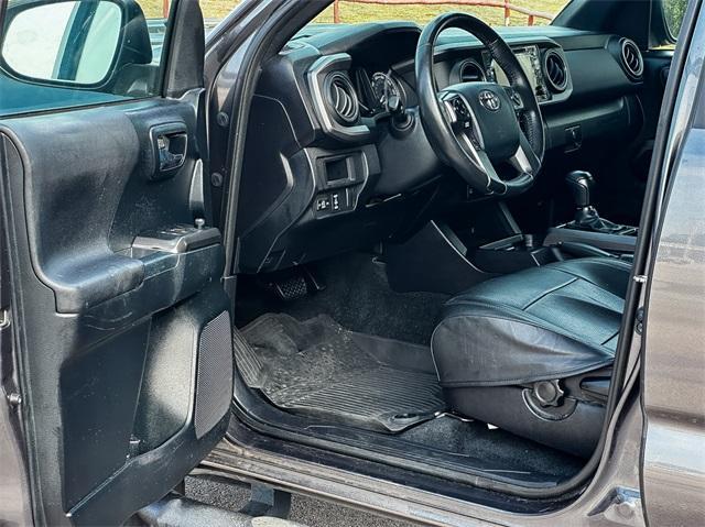 used 2016 Toyota Tacoma car, priced at $18,900