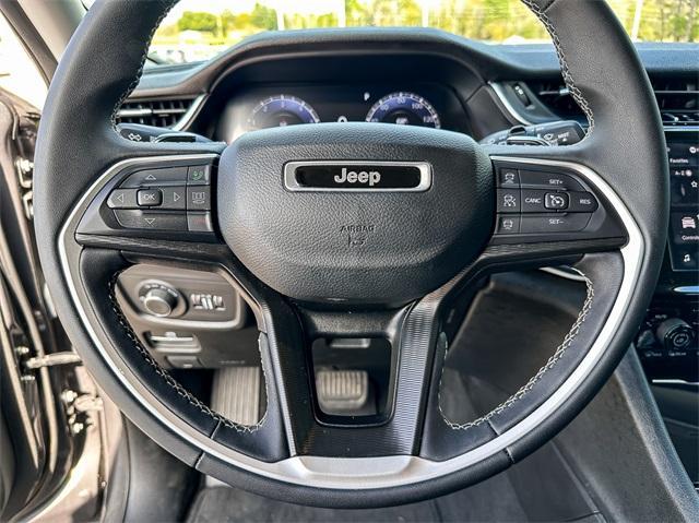 used 2024 Jeep Grand Cherokee car, priced at $28,500