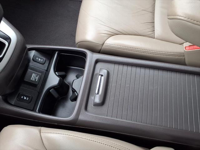 used 2014 Honda CR-V car, priced at $12,995