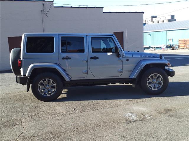 used 2015 Jeep Wrangler Unlimited car, priced at $26,995