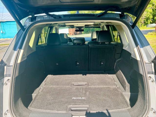 used 2023 Nissan Rogue car, priced at $29,995