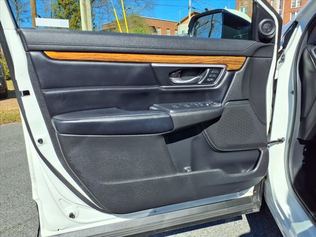 used 2018 Honda CR-V car, priced at $22,995