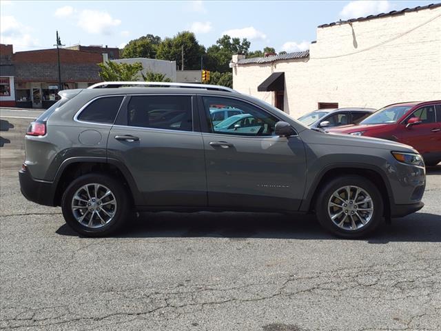 used 2021 Jeep Cherokee car, priced at $25,995