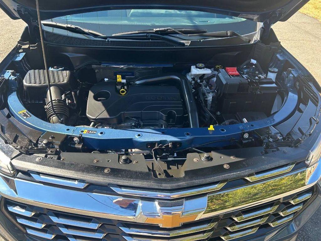 used 2025 Chevrolet Equinox car, priced at $26,995