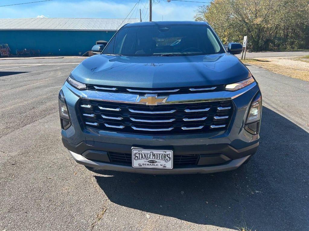 used 2025 Chevrolet Equinox car, priced at $26,995