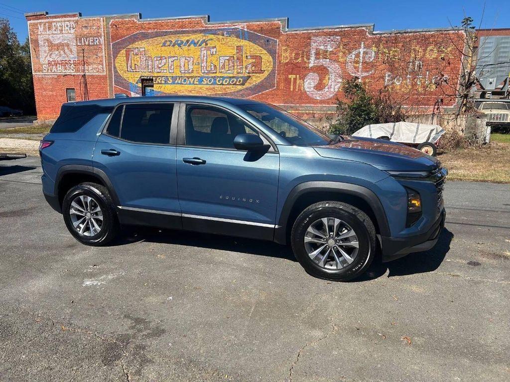 used 2025 Chevrolet Equinox car, priced at $26,995