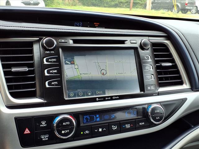 used 2017 Toyota Highlander car, priced at $26,995