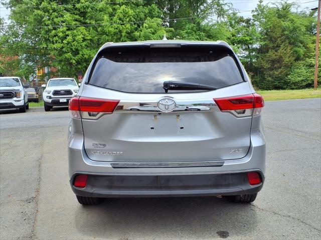 used 2017 Toyota Highlander car, priced at $26,995