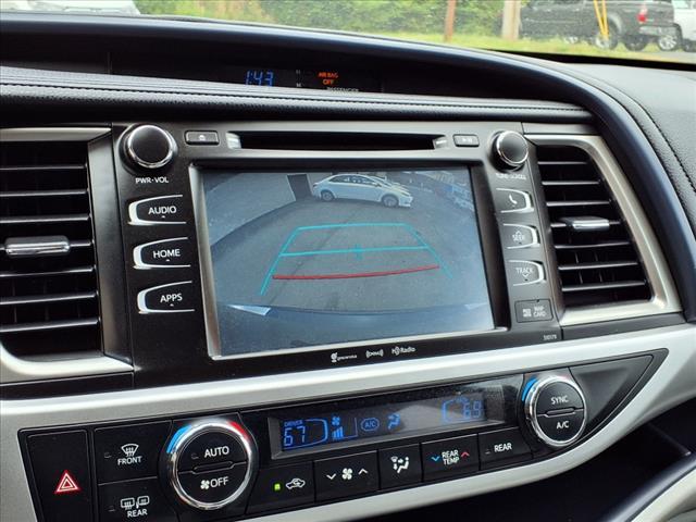 used 2017 Toyota Highlander car, priced at $26,995