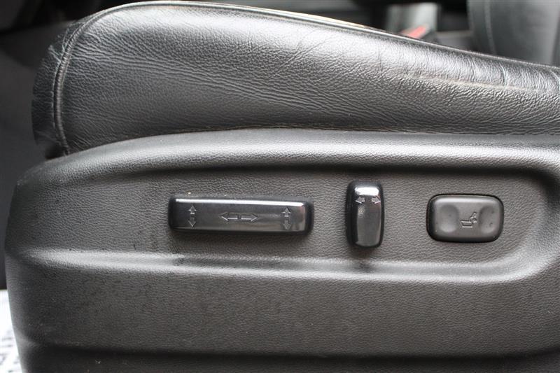 used 2017 Honda Pilot car, priced at $17,990