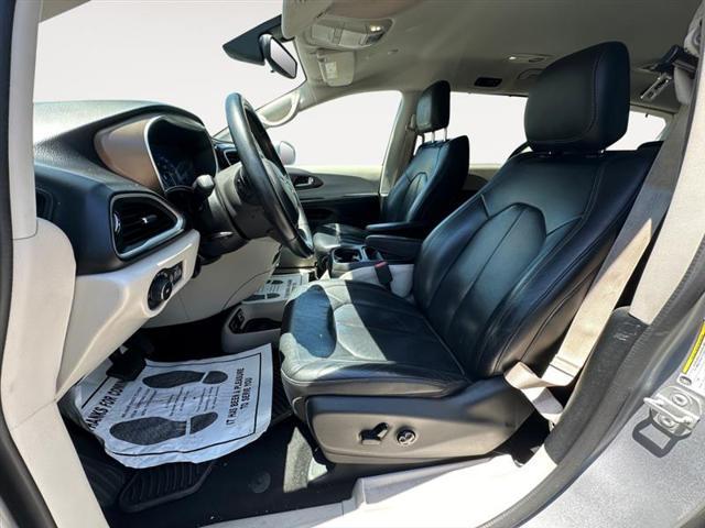 used 2018 Chrysler Pacifica car, priced at $13,499