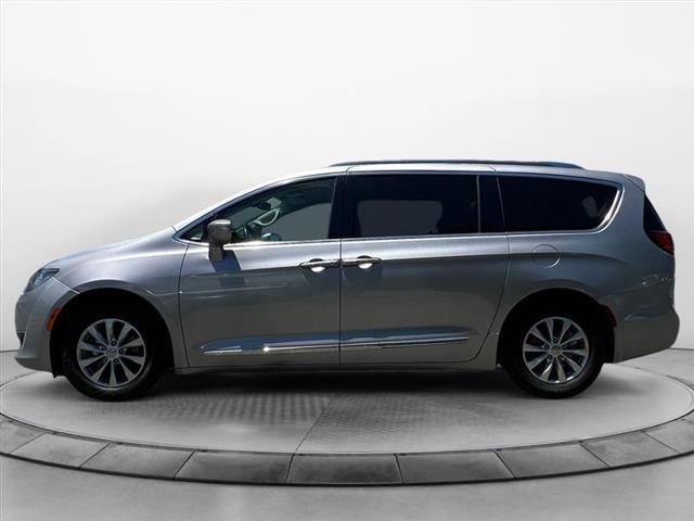 used 2018 Chrysler Pacifica car, priced at $13,499