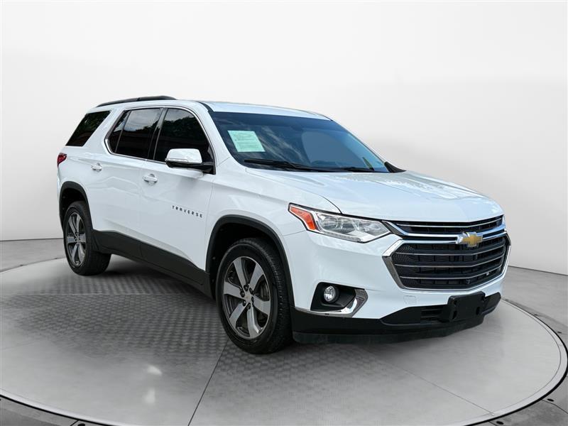 used 2020 Chevrolet Traverse car, priced at $17,999